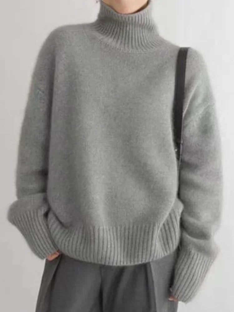 Monika | Pull à col roulé en maille douce et confortable