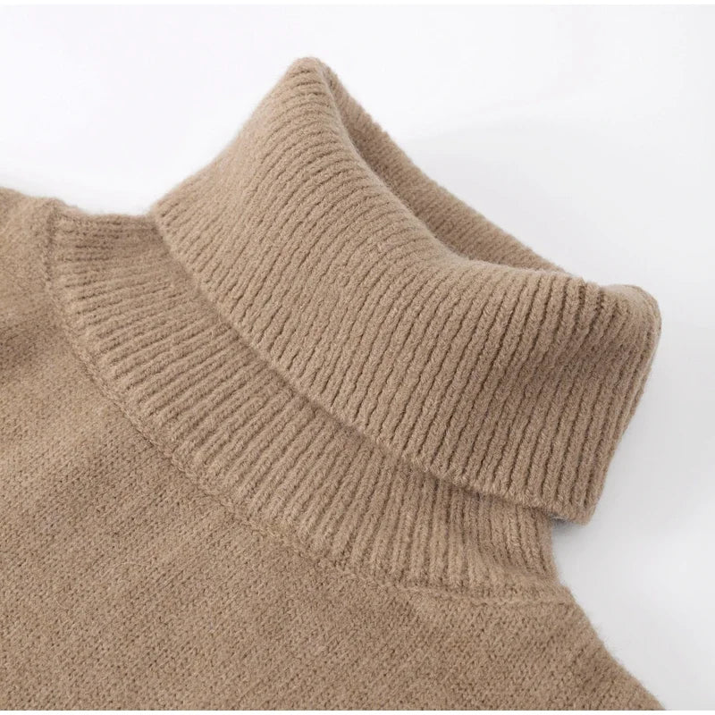 Monika | Pull à col roulé en maille douce et confortable
